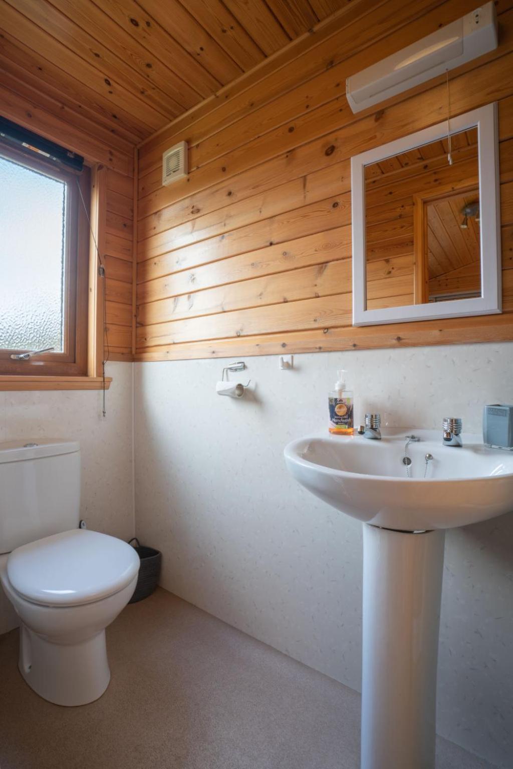 Chalet Loch Leven Lodge 10 By Interhome Kinross Exteriér fotografie