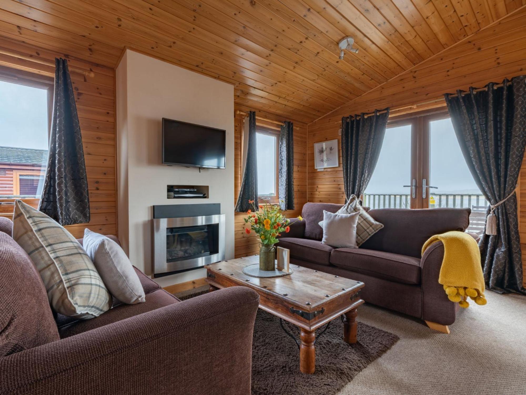 Chalet Loch Leven Lodge 10 By Interhome Kinross Exteriér fotografie