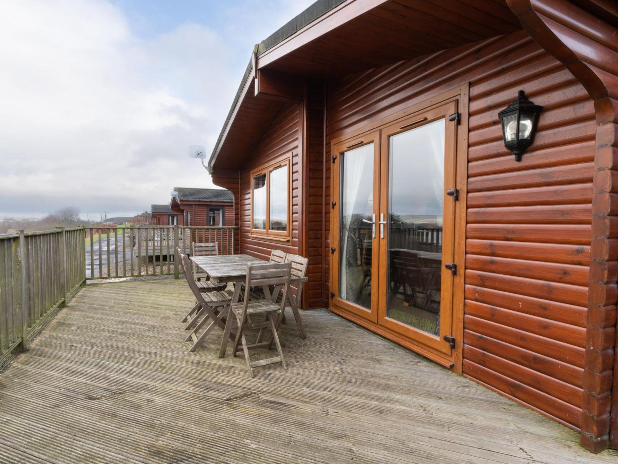 Chalet Loch Leven Lodge 10 By Interhome Kinross Exteriér fotografie